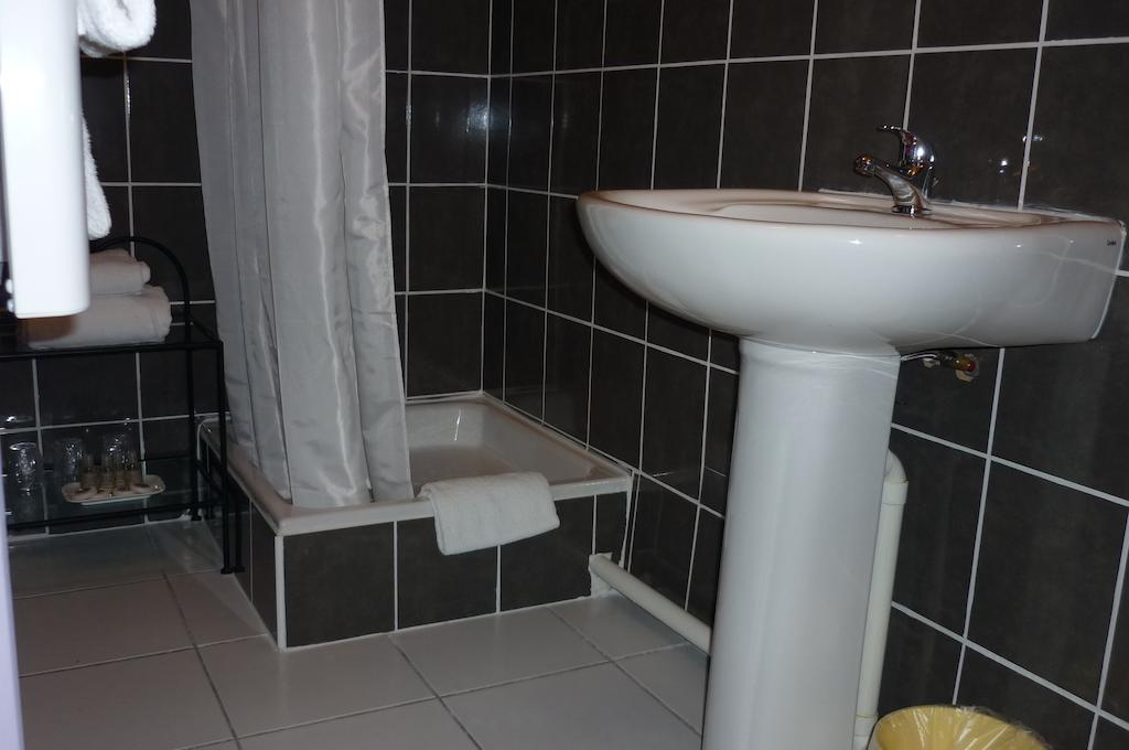 L'Hospitalet Saint Charles Hotel Montpellier Kamer foto